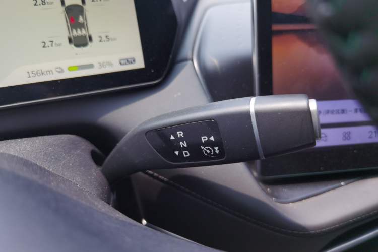 Used Deepal SL03 2024 530Max Pure Electric Version Gear Lever
