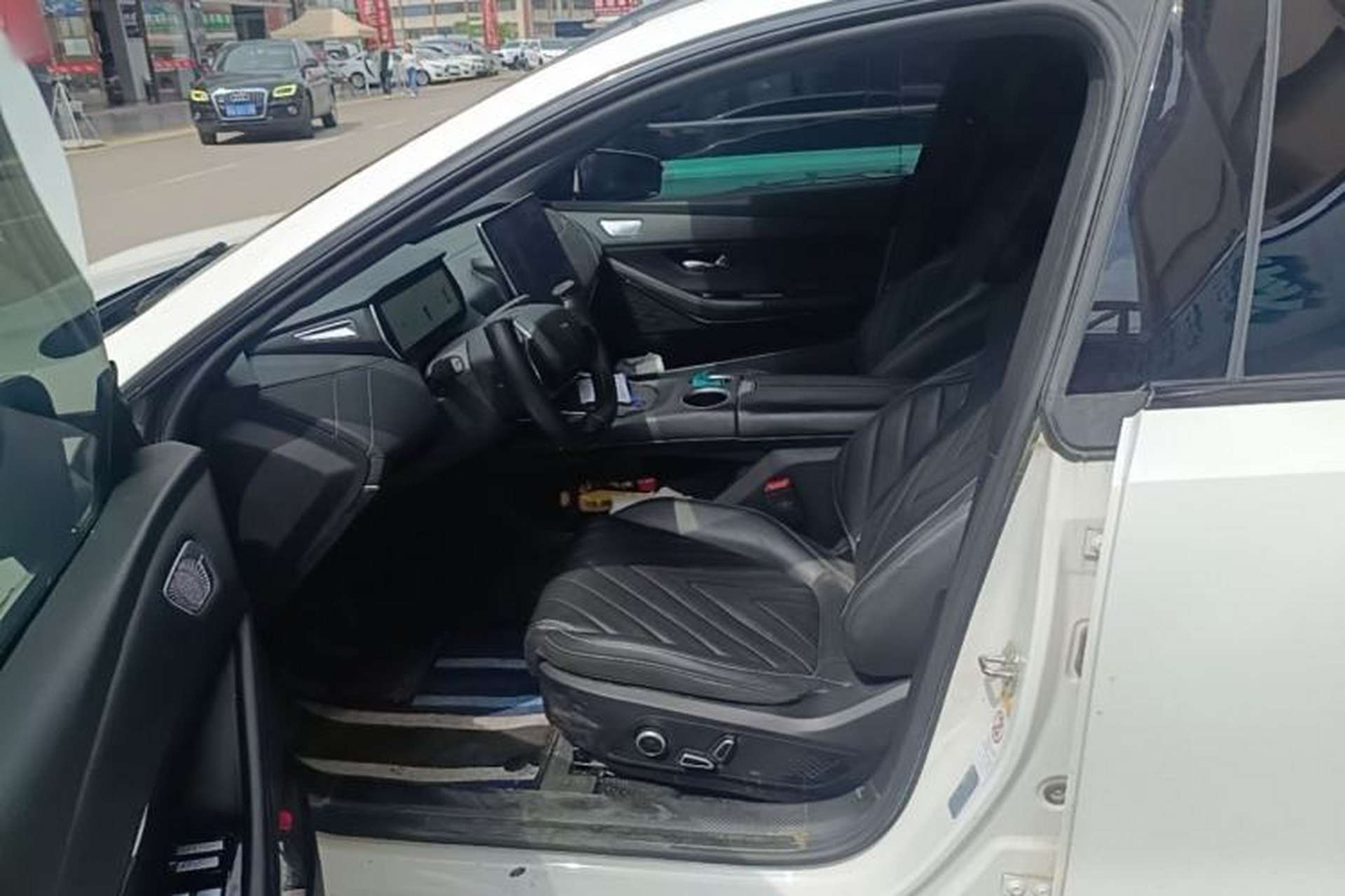 Used Deepal SL03 2024 135Plus Glory Edition Left Front Seat