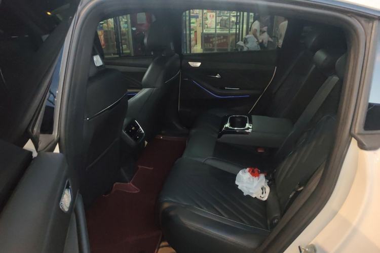 Used Deepal SL03 2024 200Max 2nd Anniversary Black Gold Knight Edition Left Rear Seat