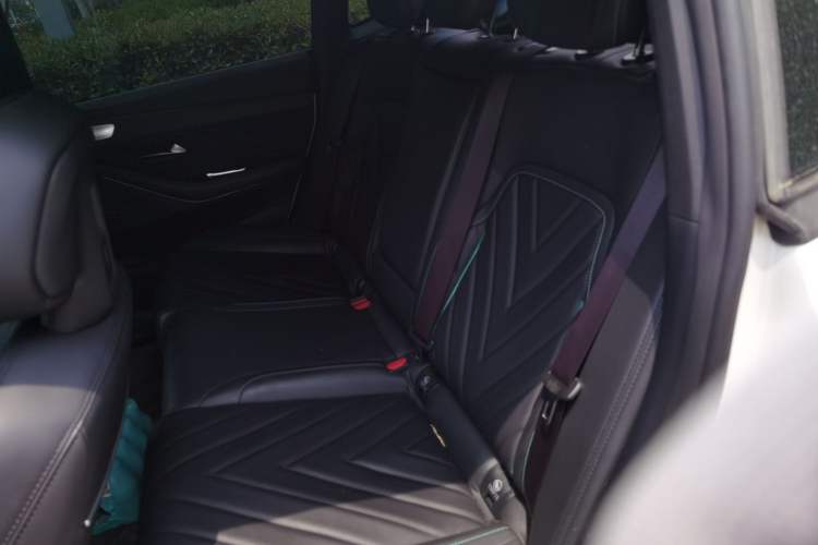 Used Deepal SL03 2024 530Max Pure Electric Version Left Rear Seat