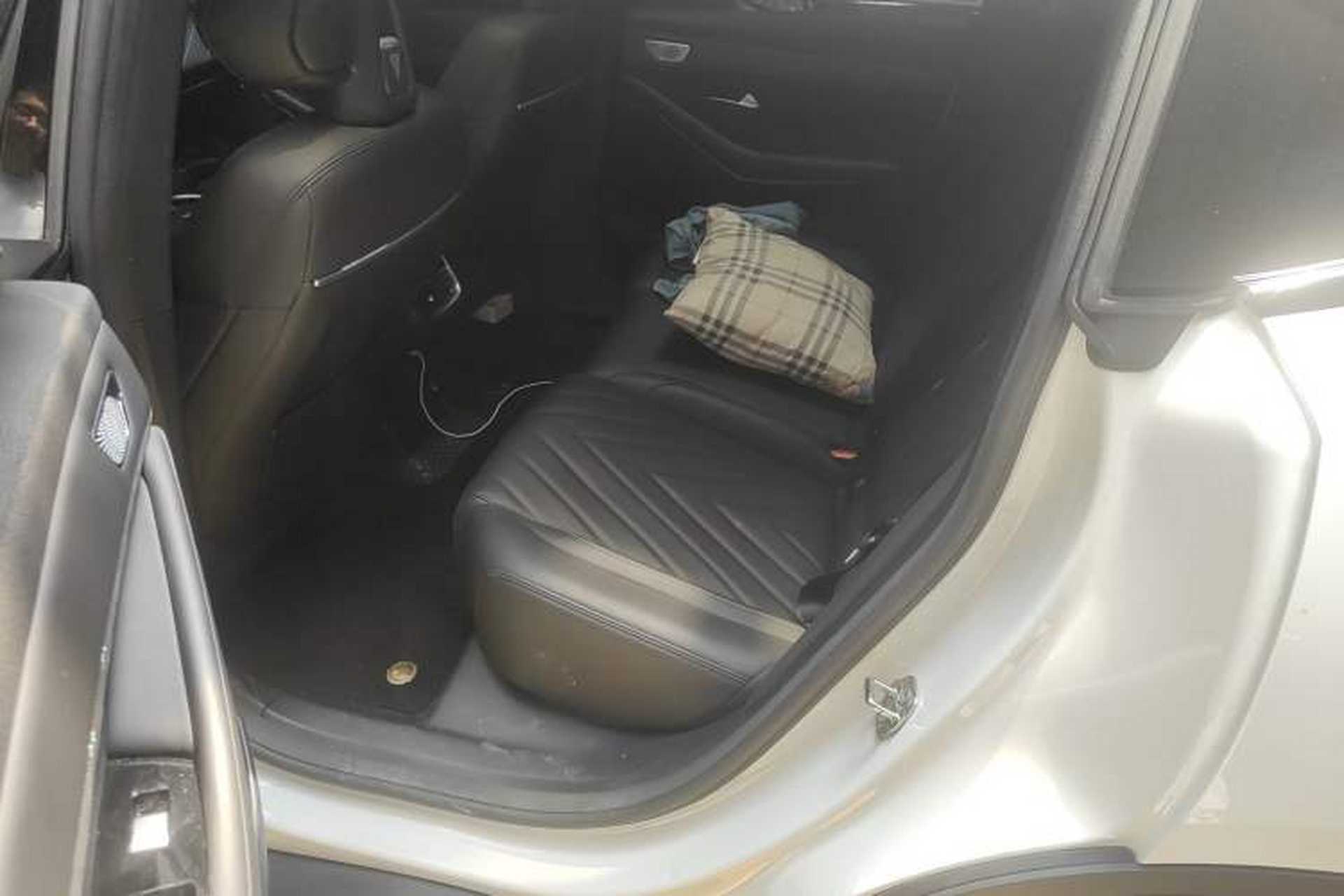 Used Deepal SL03 2024 610Max Pure Electric Version Left Rear Seat