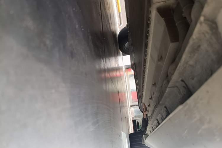 Used Deepal SL03 2024 135Plus Glory Edition Left Side Sill