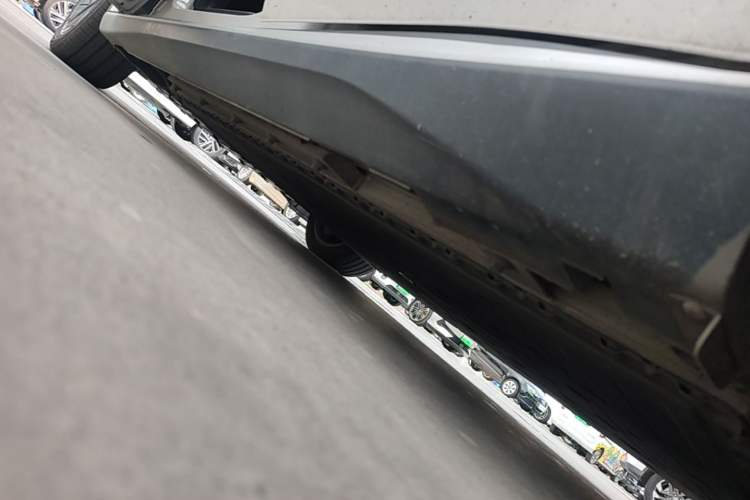 Used Deepal SL03 2024 530Max Pure Electric Version Left Side Sill