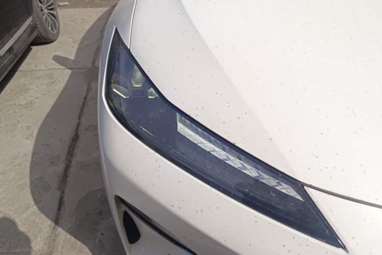 Used Deepal SL03 2024 530 Plus Pure Electric Version Right Front Headlight