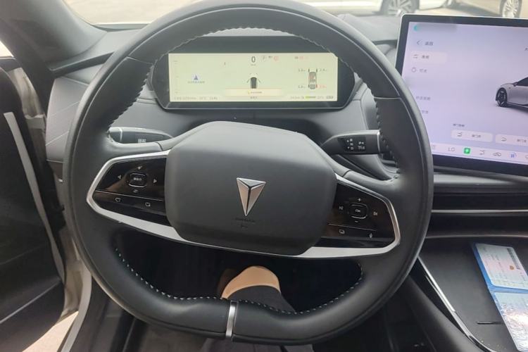 Used Deepal SL03 2024 530Max Pure Electric Version Steering Wheel