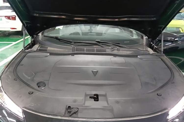 Used Deepal SL03 2025 Revised Version Range-Extended Elite Edition Engine Bay