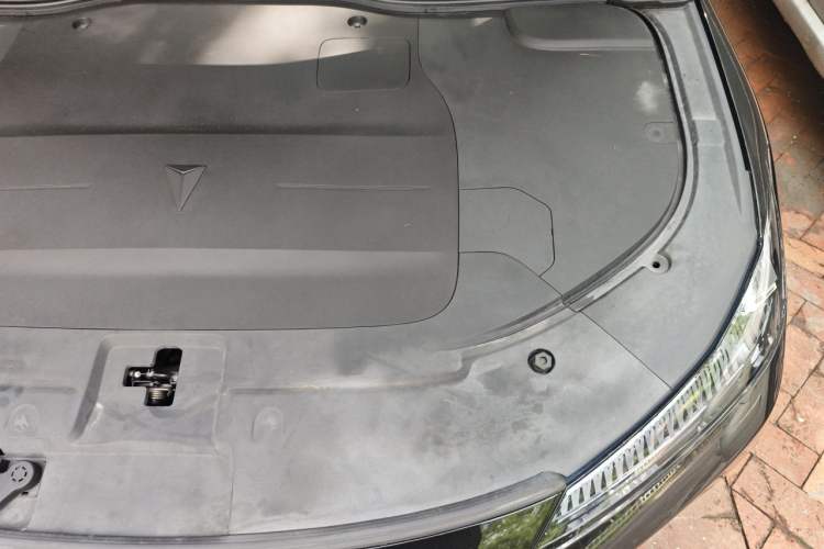 Used Deepal SL03 2025 Range-Extended Elite Version Engine Bay Left