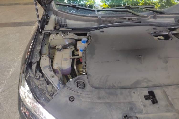 Used Deepal SL03 2025 Extended-Range Sporty Version Engine Bay Right