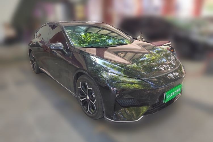 Used Deepal SL03 2025 Extended-Range Sporty Version Front Right 45 Deg