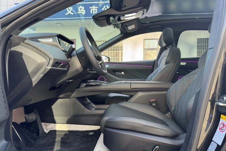 Used Deepal SL03 2025 Revised Version All-Electric Elite Type Interior 2