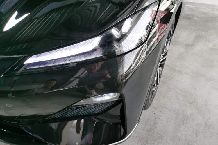 Used Deepal SL03 2025 Extended-Range Sporty Version Left Front Headlight