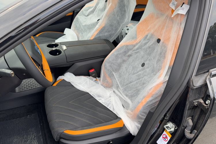 Used Deepal SL03 2025 Extended-Range Sporty Version Left Front Seat