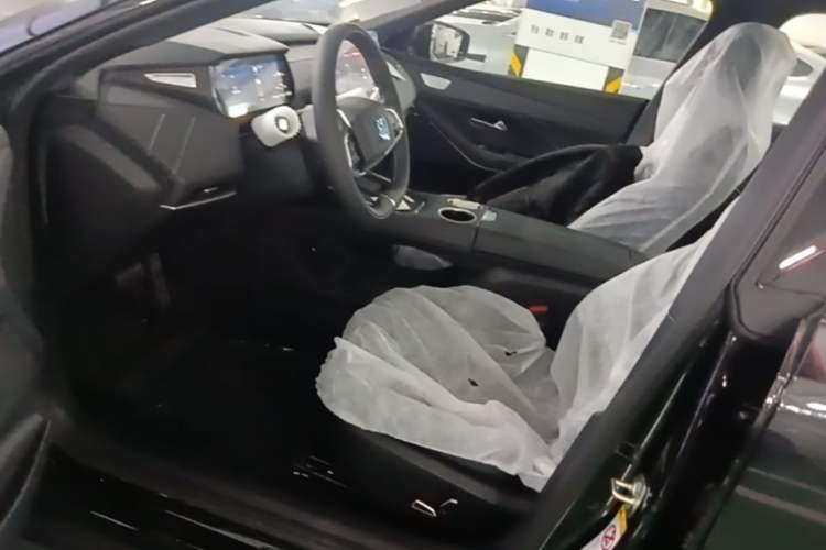 Used Deepal SL03 2025 Revised Version Range-Extended Elite Edition Left Front Seat