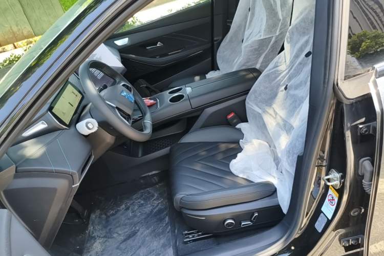 Used Deepal SL03 2025 Range-Extended Elite Version Left Front Seat