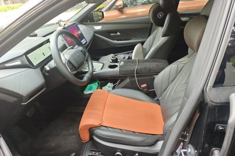 Used Deepal SL03 2025 Range-Extended Elite Version Left Front Seat