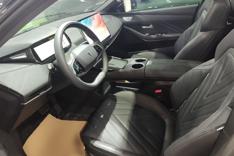 Used Deepal SL03 2025 Revised Version Range-Extended Elite Edition Left Front Seat