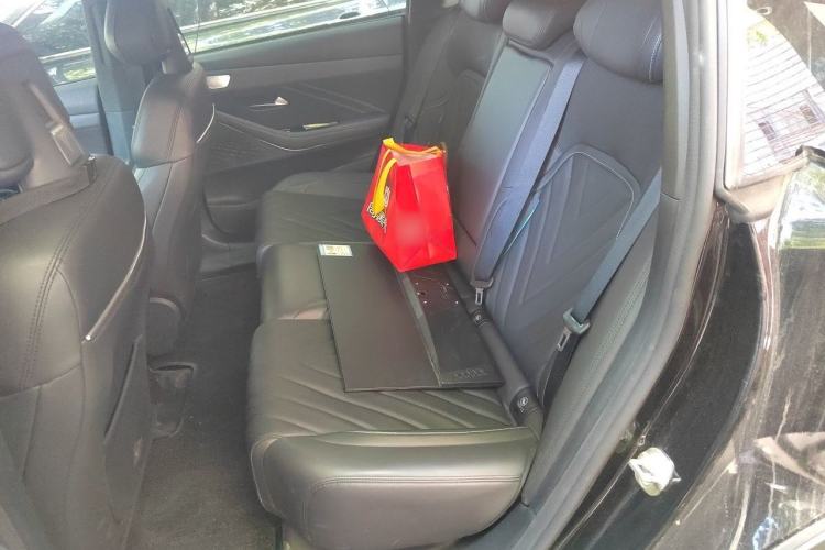 Used Deepal SL03 2025 Extended-Range Sporty Version Left Rear Seat