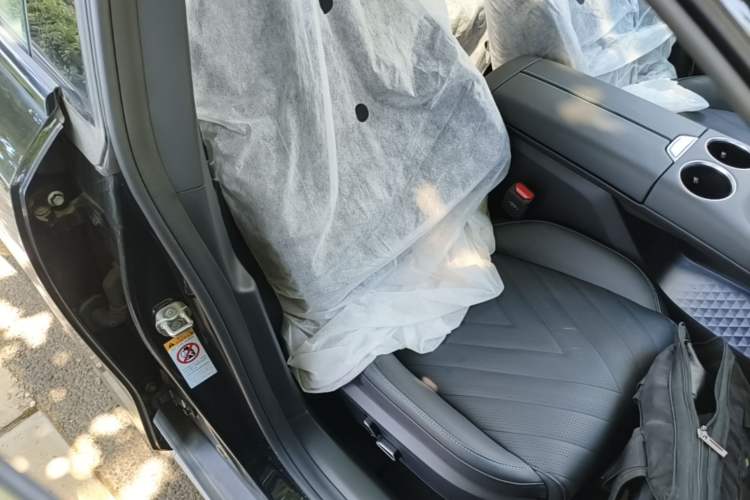 Used Deepal SL03 2025 Range-Extended Elite Version Right Front Seat