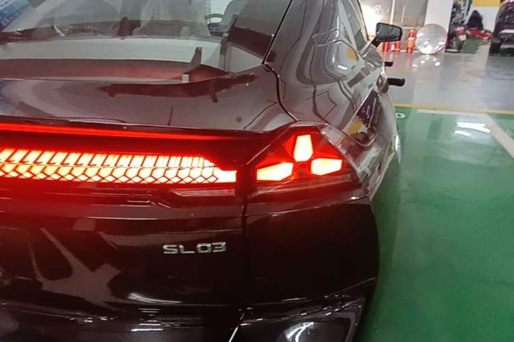 Used Deepal SL03 2025 Revised Version Range-Extended Elite Edition Right Rear Taillight