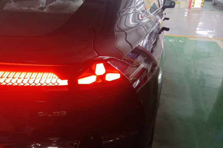 Used Deepal SL03 2025 Revised Version Range-Extended Elite Edition Right Rear Taillight