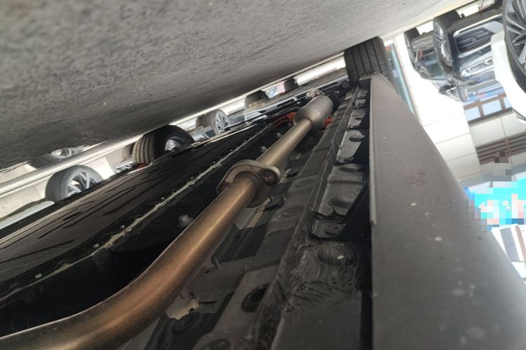 Used Deepal SL03 2025 Range-Extended Elite Version Right Side Sill