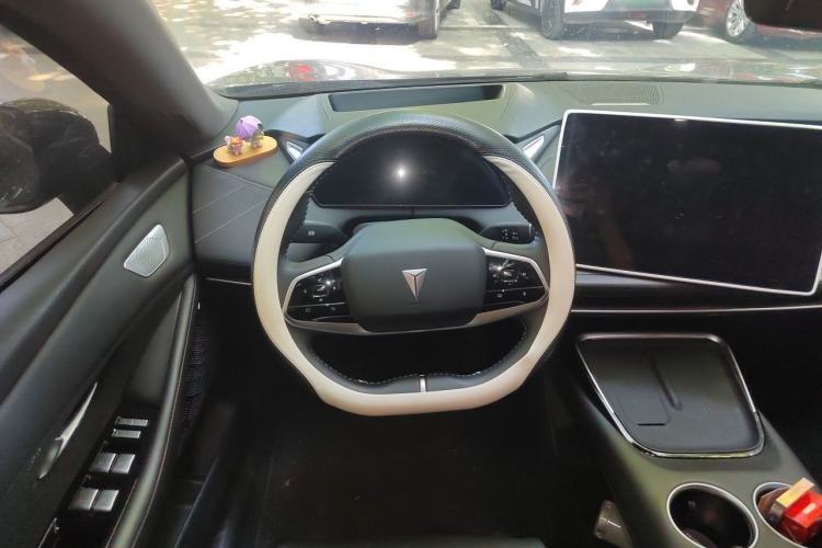 Used Deepal SL03 2025 Extended-Range Sporty Version Steering Wheel