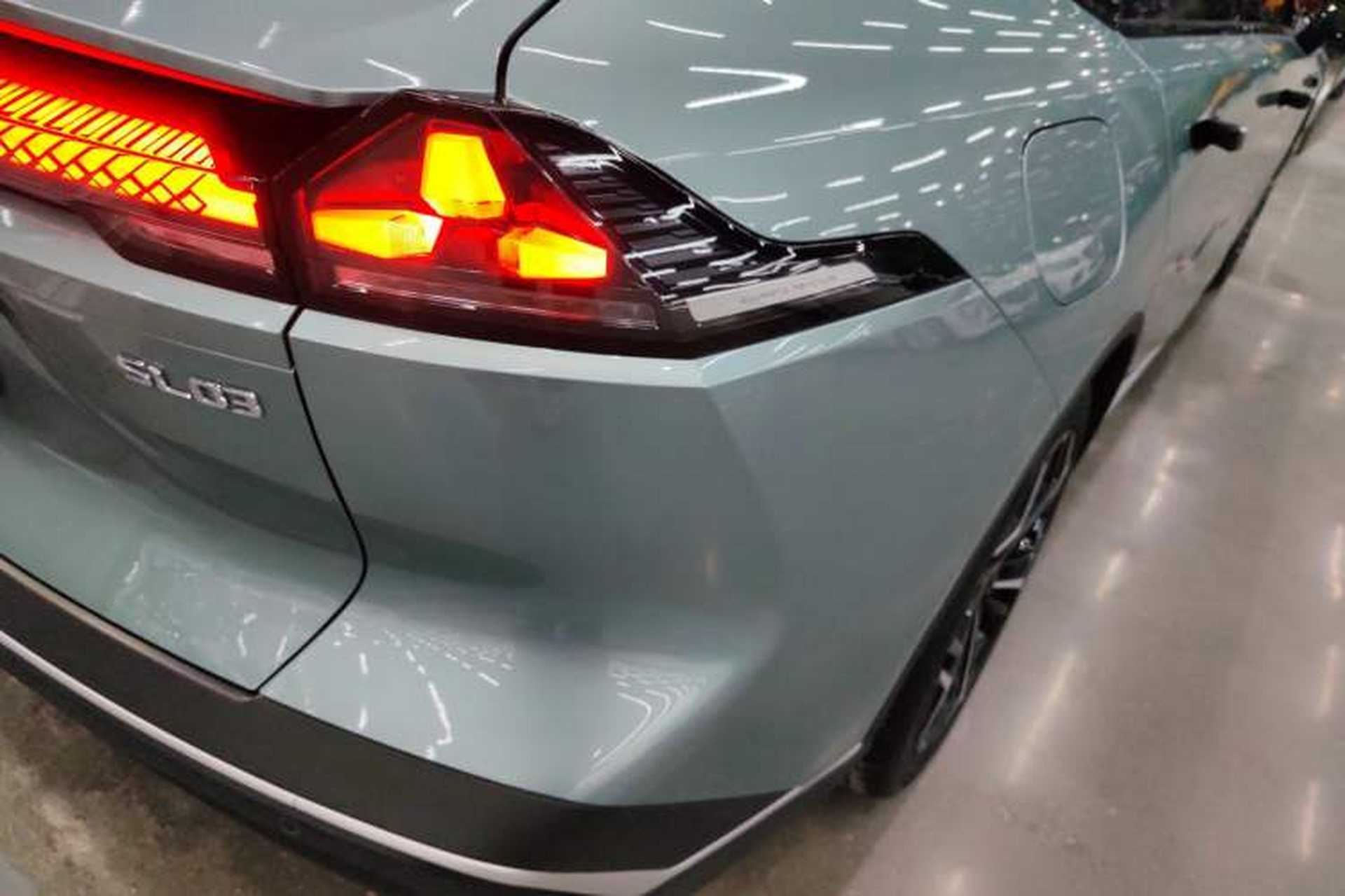 Used Deepal SL03 2025 Extended-Range Sporty Version Right Rear Taillight