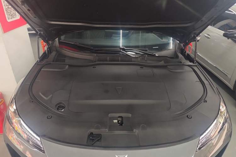 Used Deepal SL03 2025 Revised Version Range-Extended Elite Edition Engine Bay
