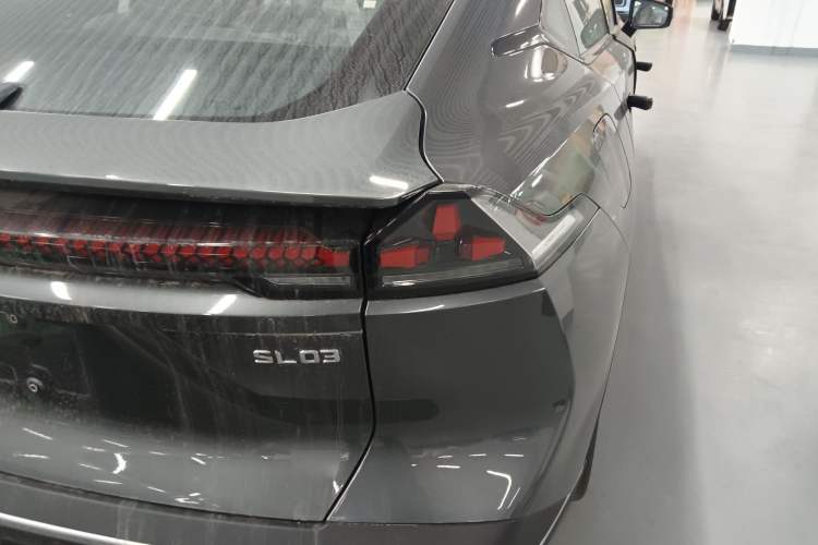 Used Deepal SL03 2025 Extended-Range Sporty Version Exterior 3