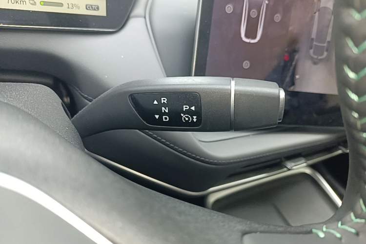 Used Deepal SL03 2025 Pure Electric Elite Model Gear Lever