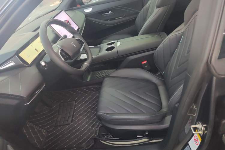 Used Deepal SL03 2025 Revised Version Range-Extended Elite Edition Left Front Seat