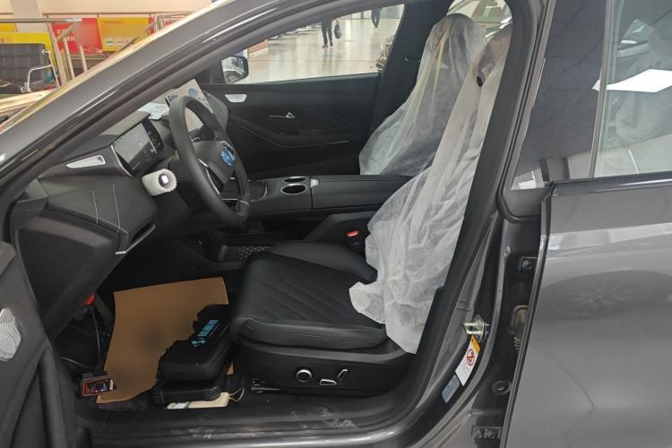 Used Deepal SL03 2025 Range-Extended Elite Version Left Front Seat