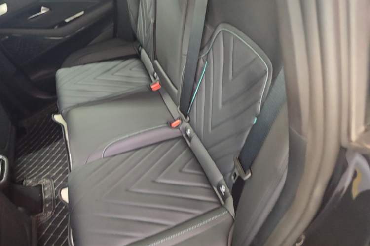 Used Deepal SL03 2025 Revised Version Range-Extended Elite Edition Left Rear Seat