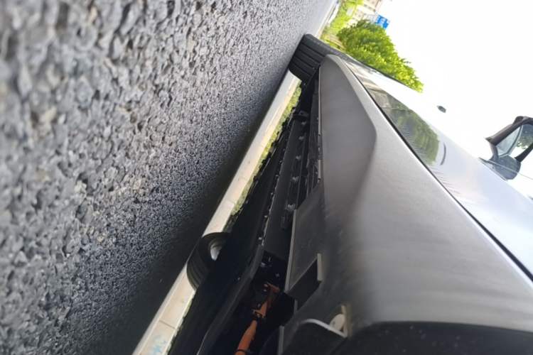 Used Deepal SL03 2025 Extended-Range Sporty Version Left Side Sill