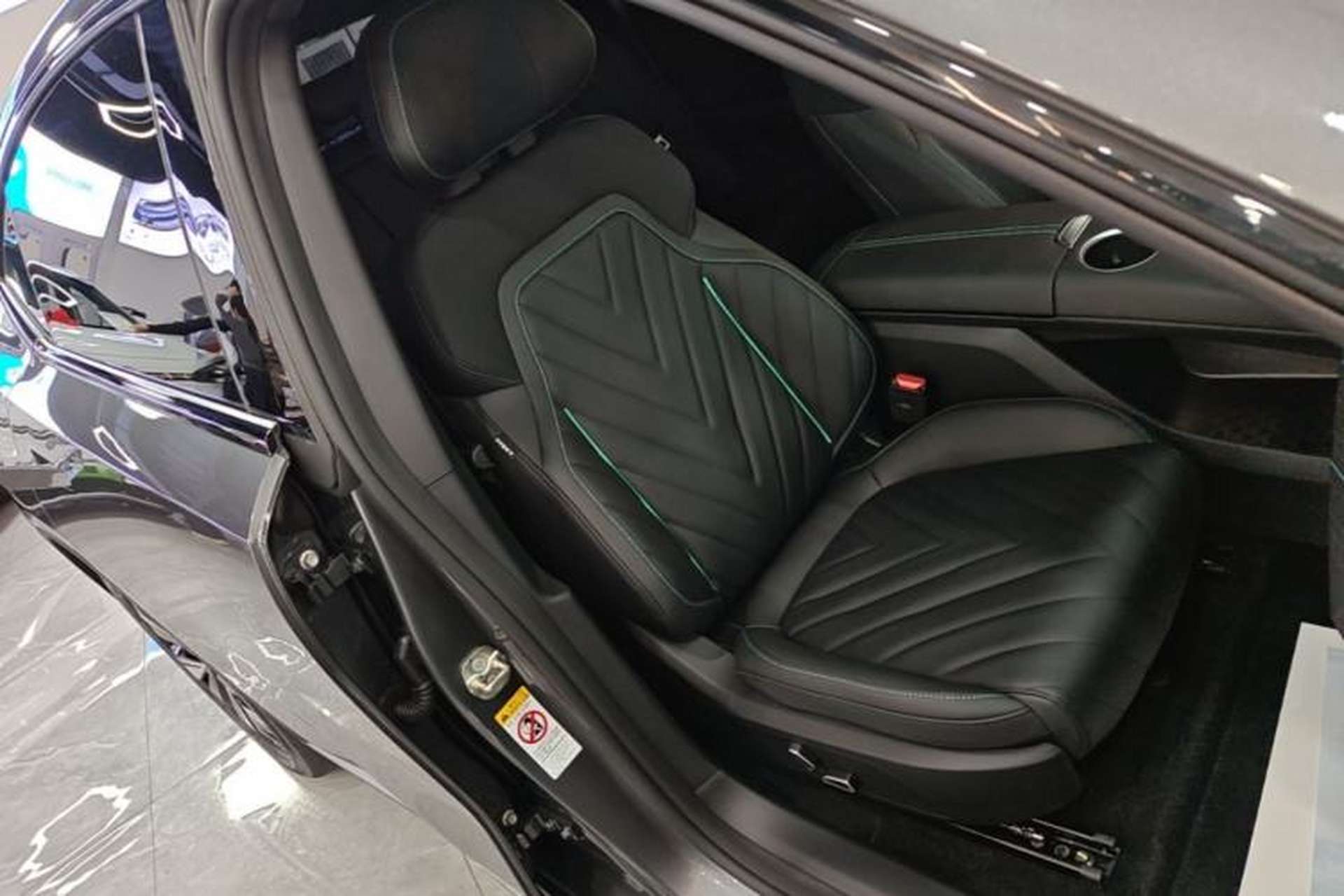 Used Deepal SL03 2025 Revised Version All-Electric Elite Type Right Front Seat