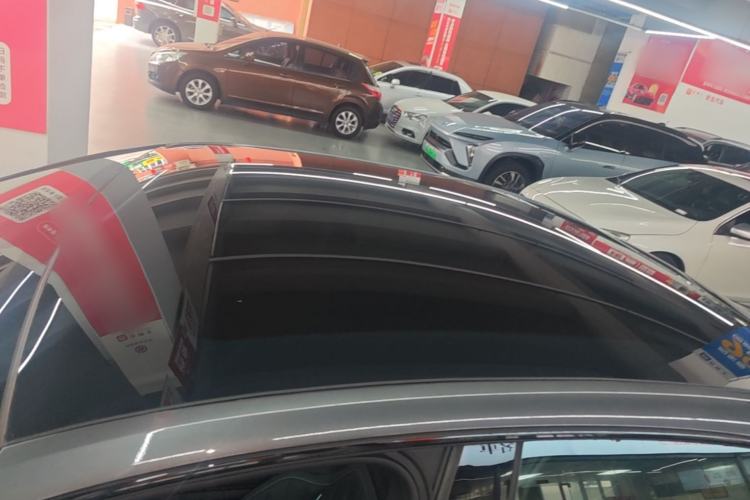 Used Deepal SL03 2025 Revised Version Range-Extended Elite Edition Roof