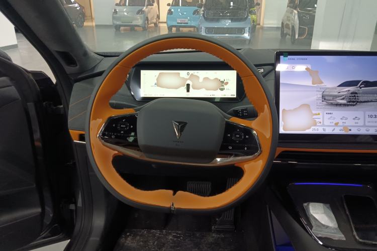 Used Deepal SL03 2025 Extended-Range Sporty Version Steering Wheel