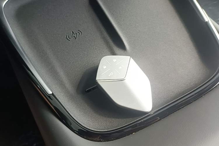Used Deepal SL03 2025 Range-Extended Elite Version Vehicle Key