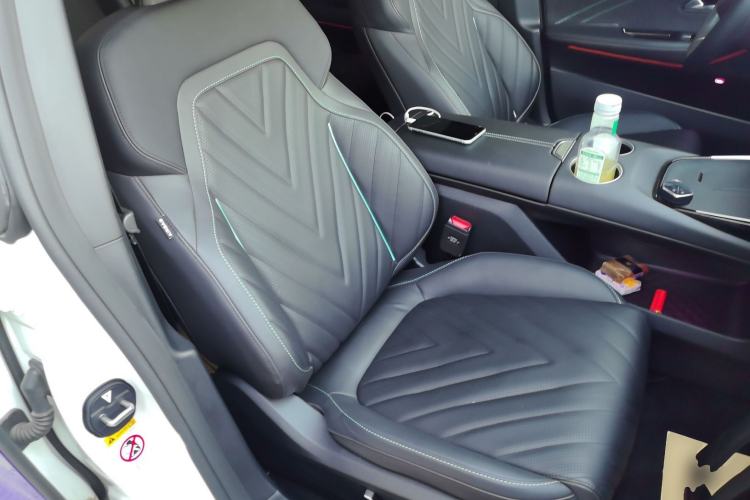 Used Deepal SL03 2025 Range-Extended Elite Version Right Front Seat