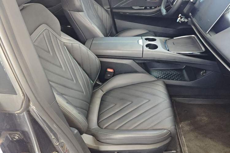 Used Deepal SL03 2025 Pure Electric Elite Model Right Front Seat