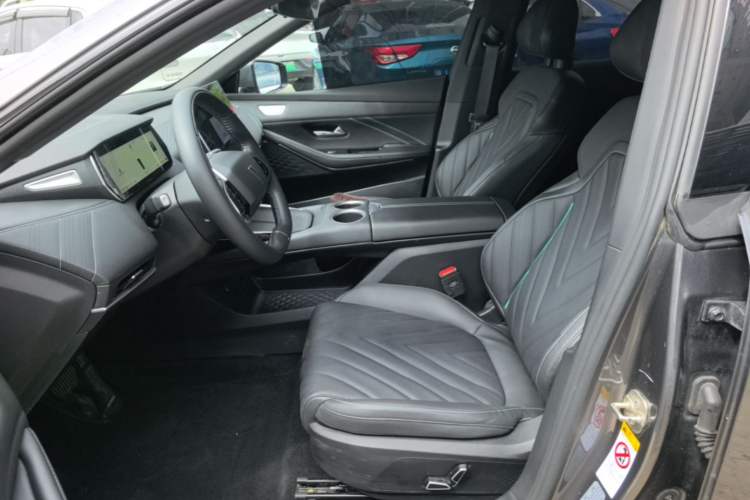 Used Deepal SL03 2025 Revised Version All-Electric Elite Type Left Front Seat