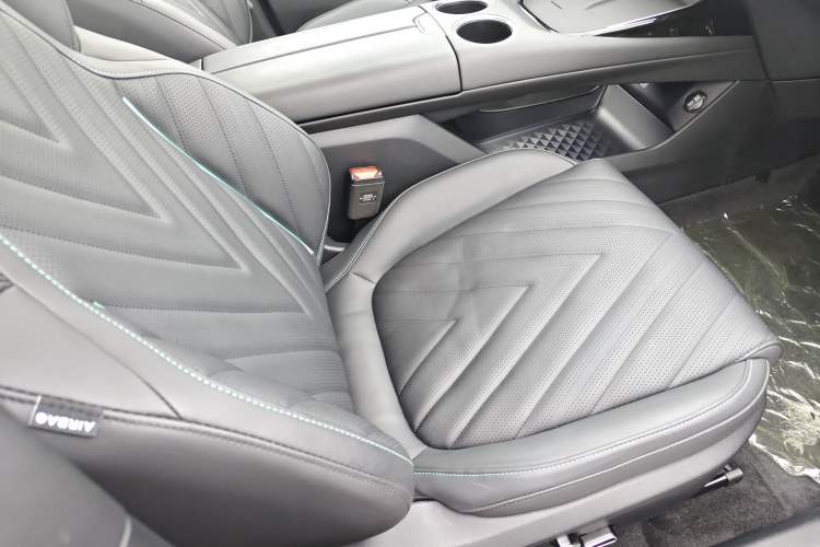Used Deepal SL03 2025 Pure Electric Classic Edition Right Front Seat