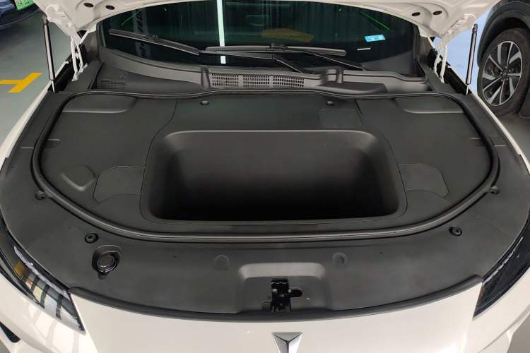 Used Deepal SL03 2025 Pure Electric Elite Model Engine Bay