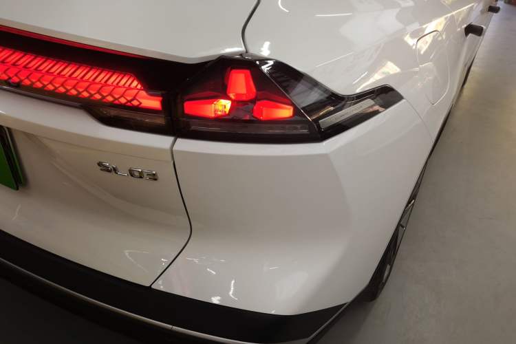 Used Deepal SL03 2025 Pure Electric Sports Car Exterior 6