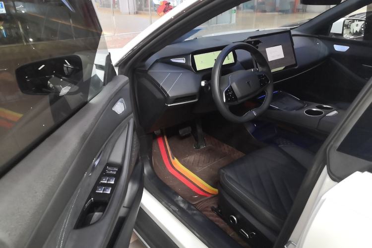 Used Deepal SL03 2025 Pure Electric Classic Edition Interior 2