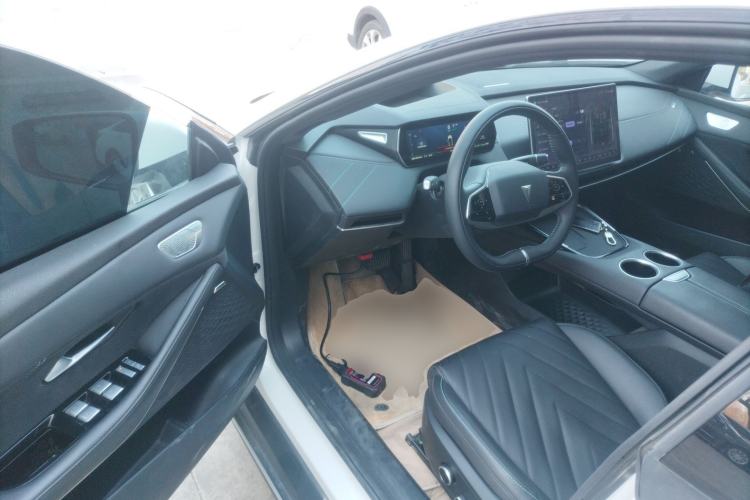 Used Deepal SL03 2025 Extended-Range Sporty Version Interior 3