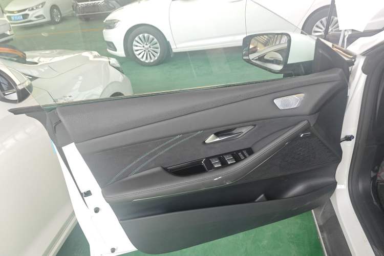 Used Deepal SL03 2025 Range-Extended Elite Version Interior 7