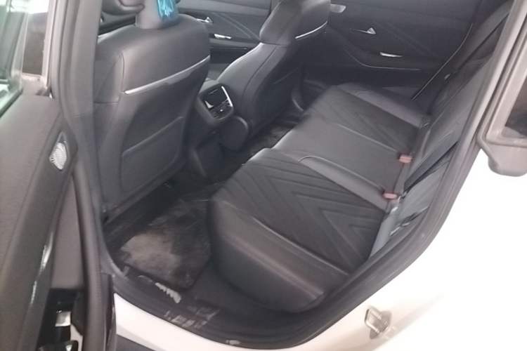 Used Deepal SL03 2025 Revised Version Range-Extended Elite Edition Left Rear Seat