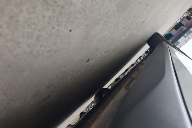 Used Deepal SL03 2025 Revised Version All-Electric Elite Type Left Side Sill