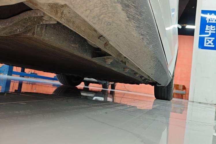 Used Deepal SL03 2025 Pure Electric Classic Edition Left Side Sill